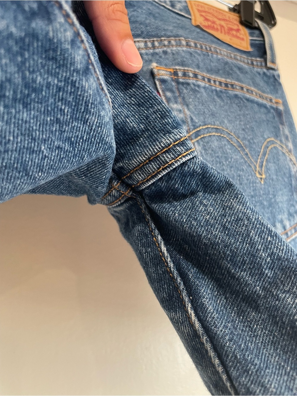 Levi's High rise Denim Jean Shorts - Picture 8 of 8